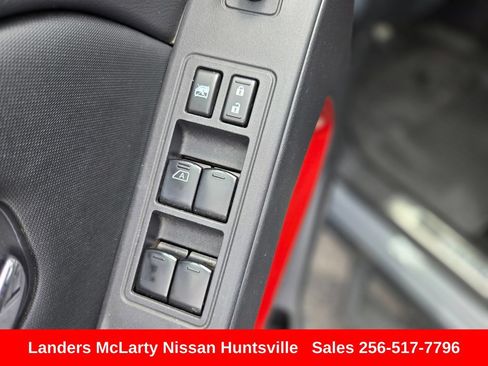 Used 2023 Nissan Frontier PRO-4X w/ Pro Convenience Package AWD/4WD image 23