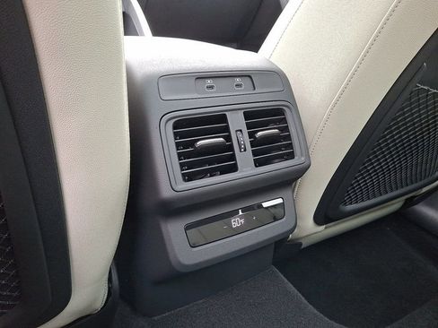 New 2025 Audi Q5 Premium Plus w/ Premium Plus image 9