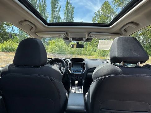 Certified 2024 Subaru Forester Premium AWD/4WD image 29