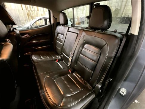 Used 2020 GMC Canyon Denali image 20