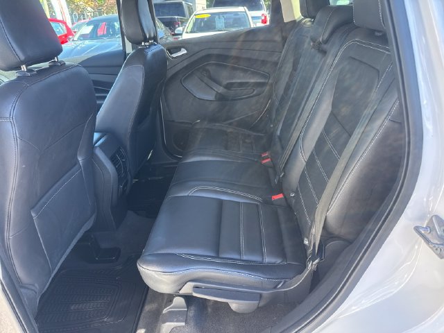 Used 2019 Ford Escape Titanium AWD/4WD image 26