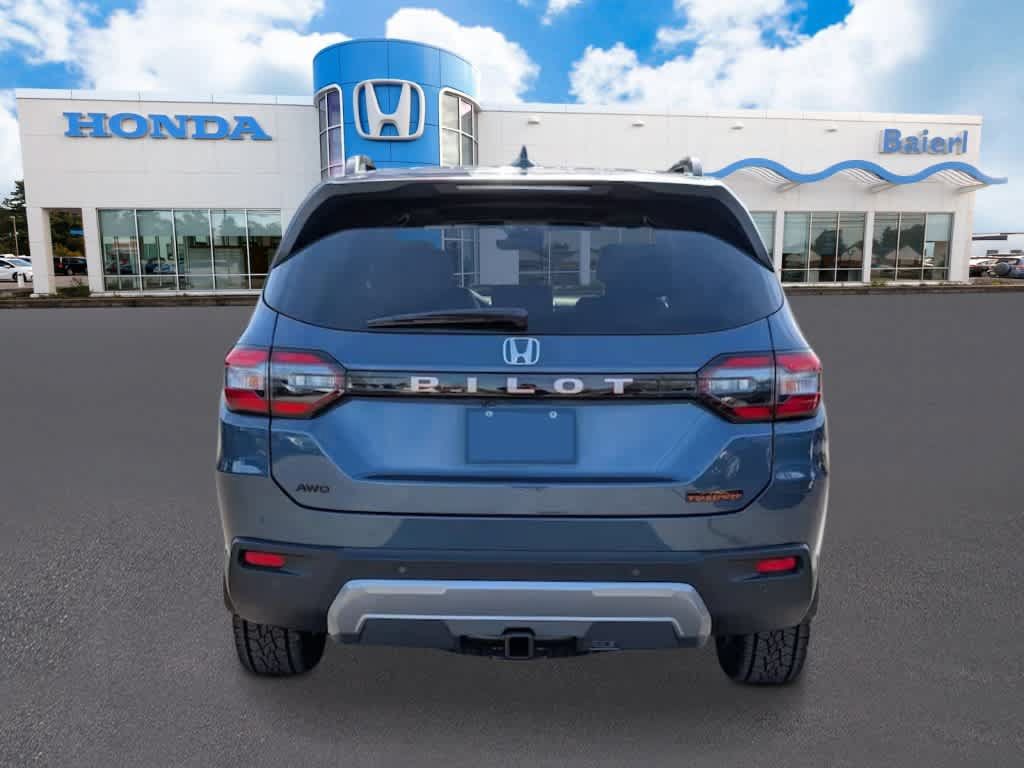 New 2026 Honda Pilot TrailSport image 4