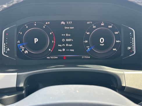 Used 2022 Volkswagen Atlas Cross Sport SE w/ Panoramic Sunroof Package image 19