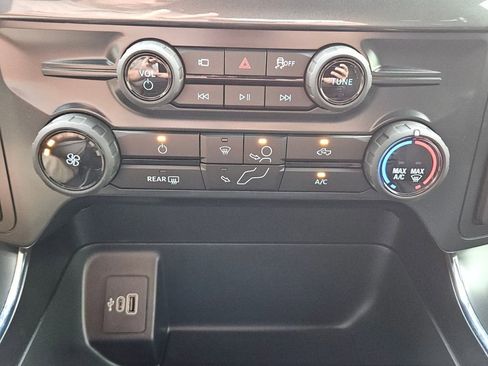 Used 2025 Ford F150 STX w/ Equipment Group 200A AWD/4WD image 19