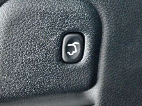 Used 2019 Jeep Grand Cherokee Limited AWD/4WD image 35
