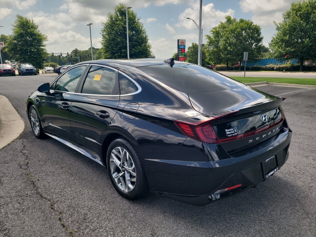 Used 2023 Hyundai Sonata SEL FWD image 5