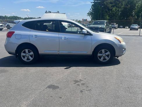 Used 2013 Nissan Rogue S w/ Special Edition Pkg FWD image 1