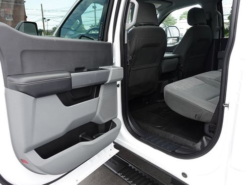 Used 2024 Ford F250 XLT w/ FX4 Off-Road Package AWD/4WD image 16