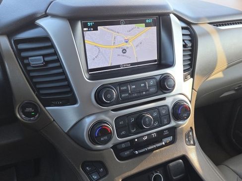 Used 2017 GMC Yukon XL SLT w/ Open Road Package image 24