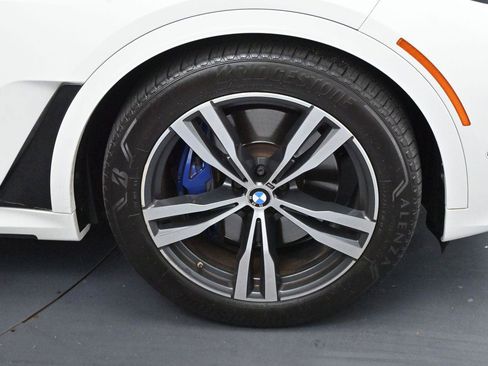 Used 2019 BMW X7 xDrive50i w/ M Sport Package AWD/4WD image 46