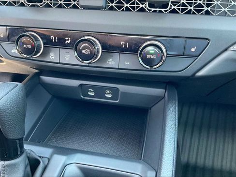 New 2025 Honda Accord SE image 19