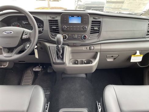 New 2025 Ford Transit 250 148 Medium Roof image 11