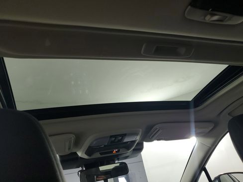 New 2026 Subaru Crosstrek 2.0i Premium image 18