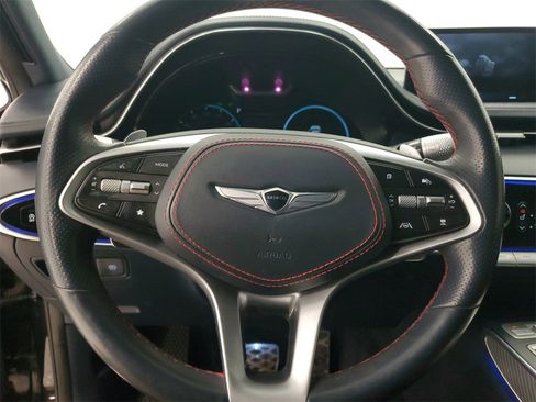 Used 2023 Genesis GV70 2.5T w/ Sport Prestige Package image 15