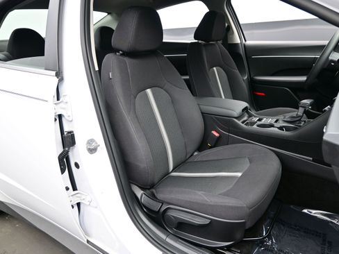 Certified 2026 Hyundai Sonata SE FWD image 13