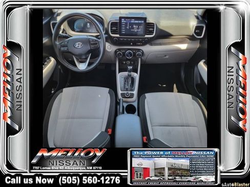 Used 2025 Hyundai Venue SEL FWD image 19