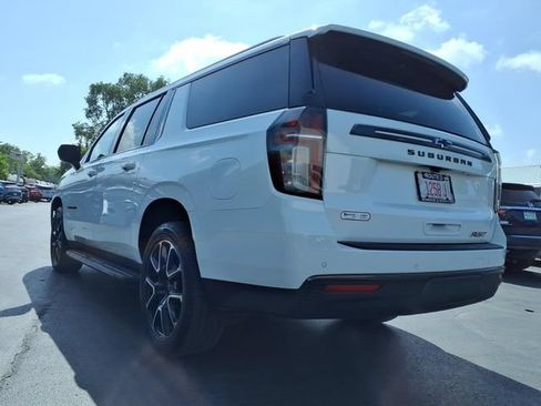 Used 2021 Chevrolet Suburban RST AWD/4WD image 9