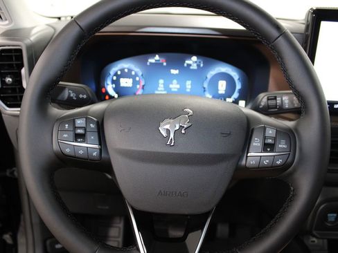 New 2025 Ford Bronco Sport Outer Banks w/ Outer Banks Tech Package+ AWD/4WD image 33