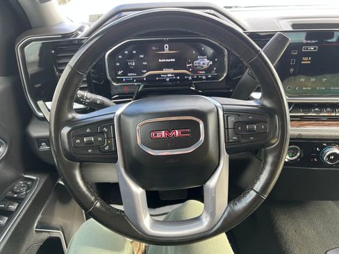 Used 2024 GMC Sierra 1500 SLE image 12