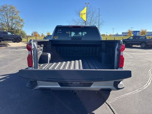 New 2026 Chevrolet Silverado 1500 RST w/ Redline Edition image 6
