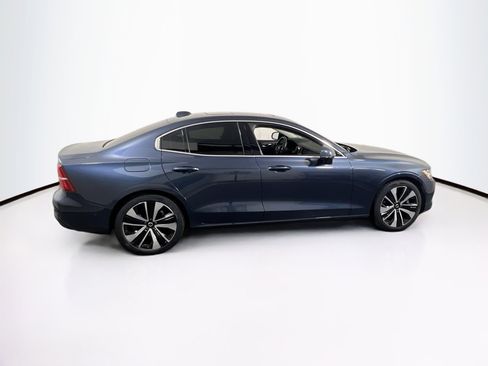 Used 2023 Volvo S60 B5 Ultimate w/ Climate Package image 4