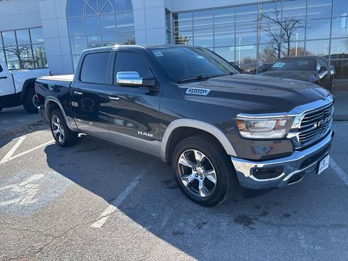 Used 2019 RAM 1500 Laramie image 33
