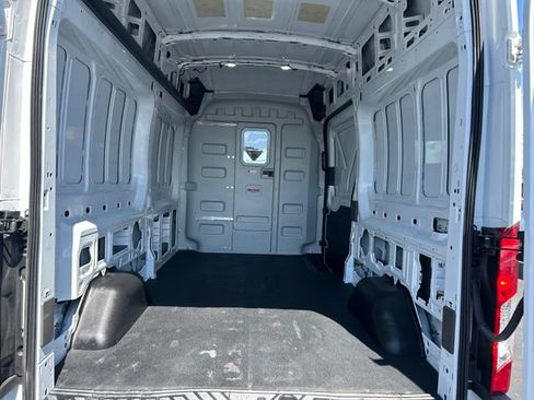 Used 2024 Ford Transit 350 148 High Roof RWD image 4