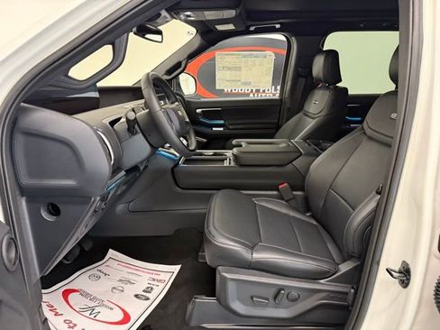 New 2025 Ford Expedition Max Platinum w/ Stealth Performance Package image 12