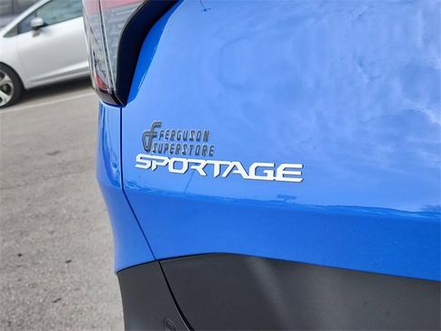 New 2026 Kia Sportage EX image 5