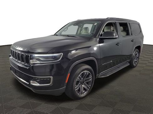 Used 2022 Jeep Wagoneer Series III image 3