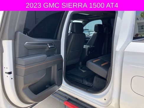 Used 2023 GMC Sierra 1500 AT4 w/ Technology Package AWD/4WD image 18