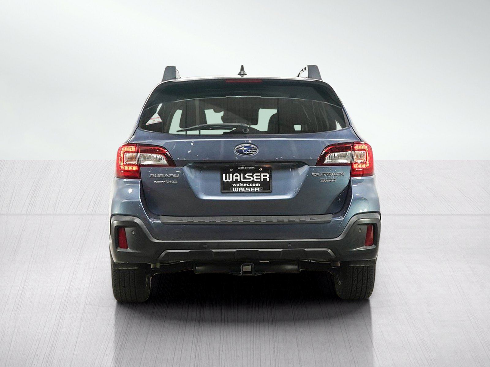Used 2018 Subaru Outback 3.6R Limited AWD/4WD image 4