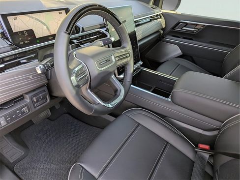 New 2025 GMC Sierra EV Denali image 7