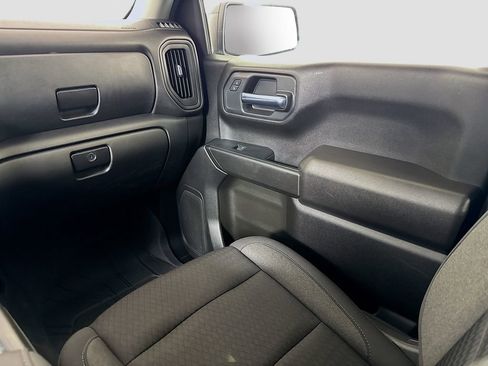 Used 2023 Chevrolet Silverado 1500 Custom image 19