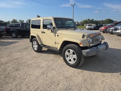 Used 2011 Jeep Wrangler Sahara w/ Dual Top Group