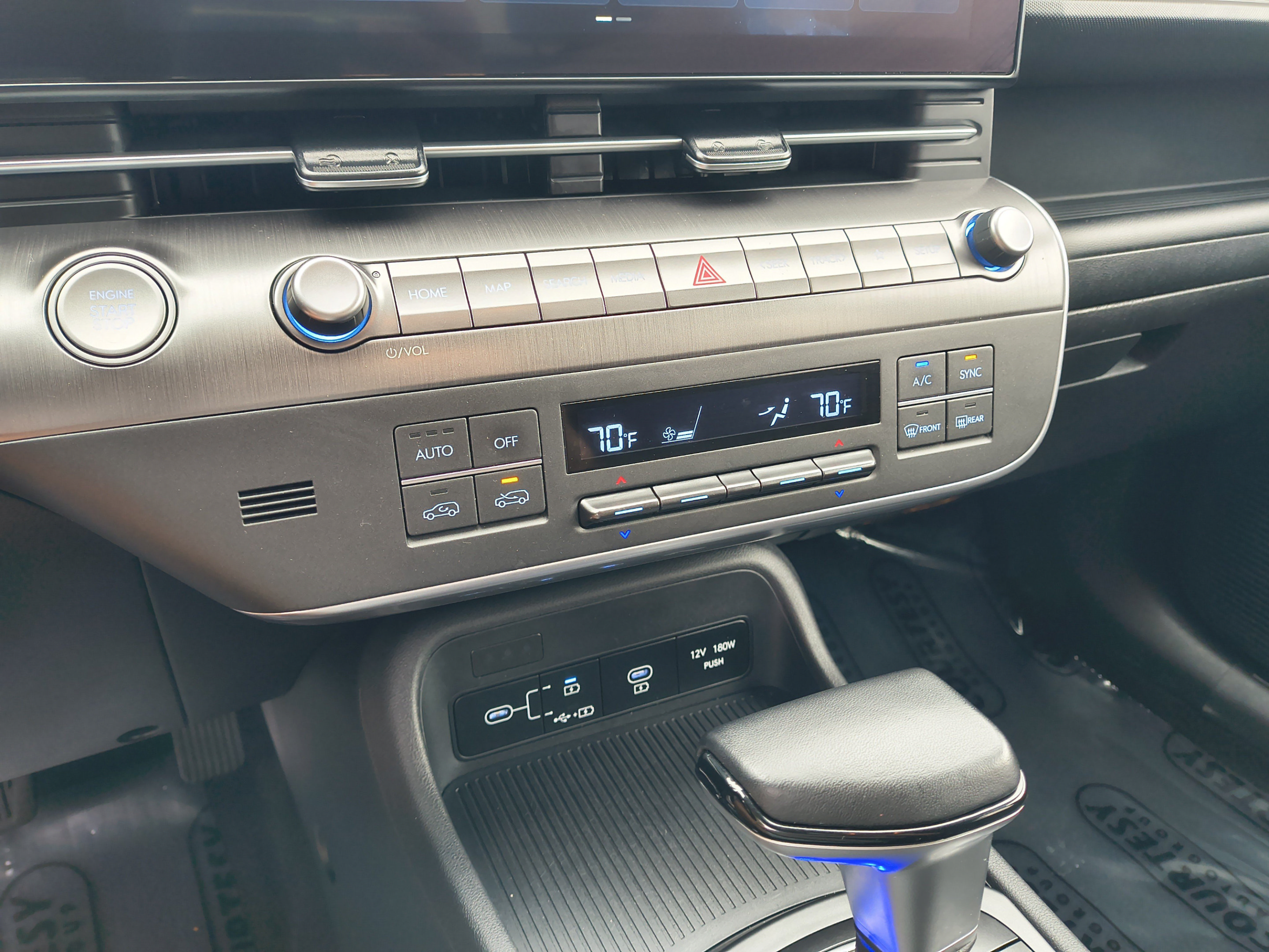 Certified 2024 Hyundai Kona SEL FWD image 26