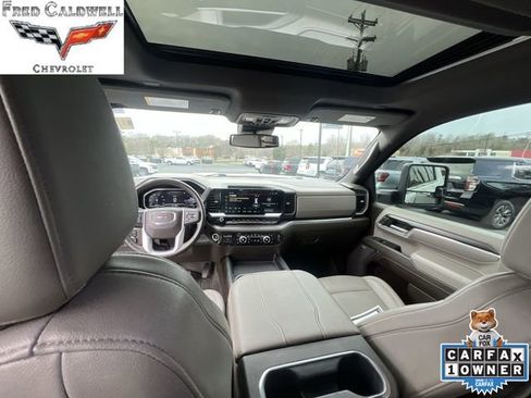 Used 2024 GMC Sierra 2500 SLT w/ SLT Premium Package image 20