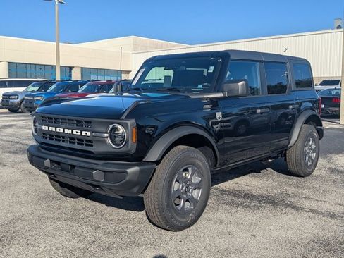 New 2025 Ford Bronco Big Bend image 9