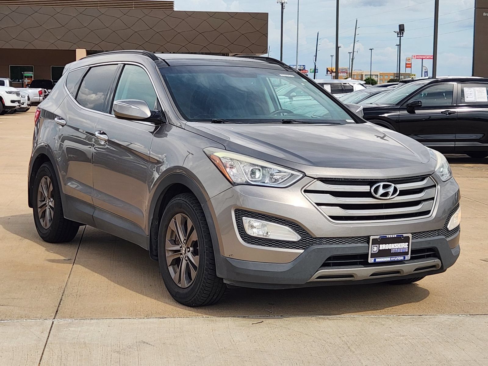 Used 2015 Hyundai Santa Fe Sport w/ Option Group 04 FWD image 3