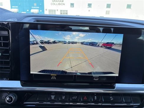 Used 2024 Chevrolet Silverado 2500 LT image 29