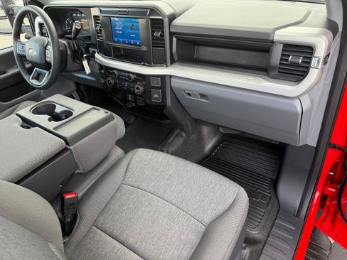New 2026 Ford F350 XL w/ XL Off-Road Package AWD/4WD image 15