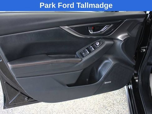 Used 2019 Subaru Crosstrek 2.0i Limited w/ Moonroof Package w/Navigation AWD/4WD image 11