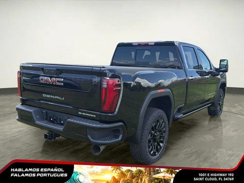 New 2026 GMC Sierra 2500 Denali w/ Denali Reserve Package AWD/4WD image 6