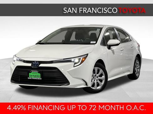 Certified 2023 Toyota Corolla LE image 1