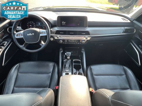 Used 2022 Kia Telluride S AWD/4WD image 2