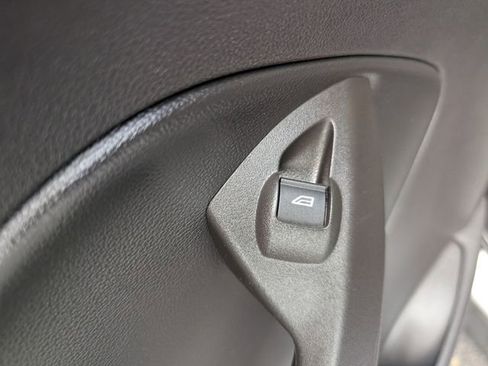 Used 2017 Ford Escape SE AWD/4WD image 11