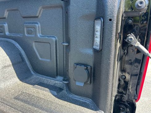 New 2026 Chevrolet Silverado 1500 Custom Trail Boss w/ LPO, Dark Essentials Package AWD/4WD image 21