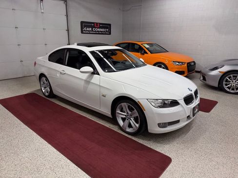 Used 2009 BMW 335i xDrive Coupe AWD/4WD image 9