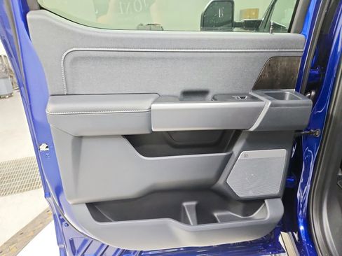 New 2026 Ford F250 Lariat w/ Black Appearance Package AWD/4WD image 38