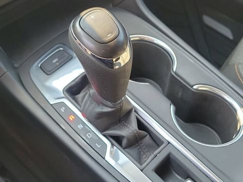 Used 2020 Chevrolet Equinox LT AWD/4WD image 21